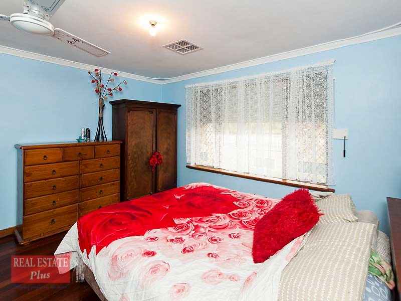 99 Hartfield Road, Forrestfield WA 6058