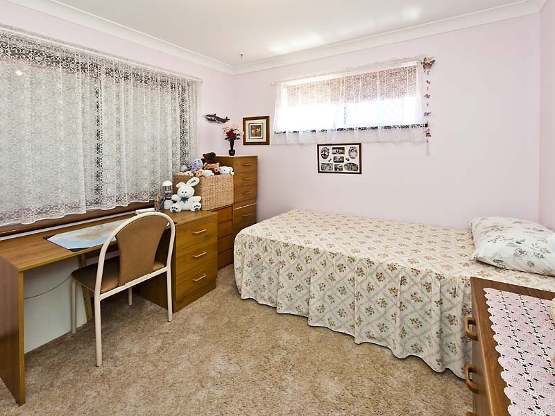 87 Beaconsfield Avenue, Midvale WA 6056