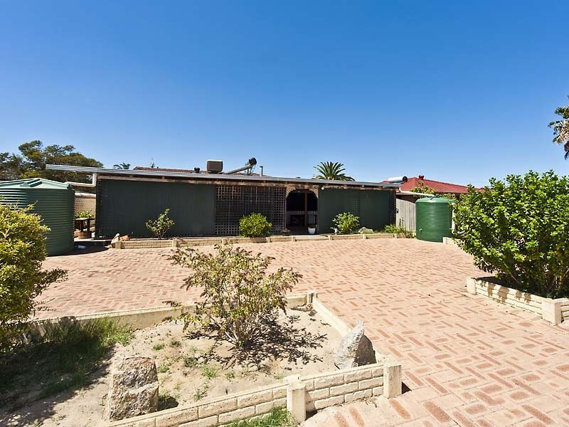 87 Beaconsfield Avenue, Midvale WA 6056