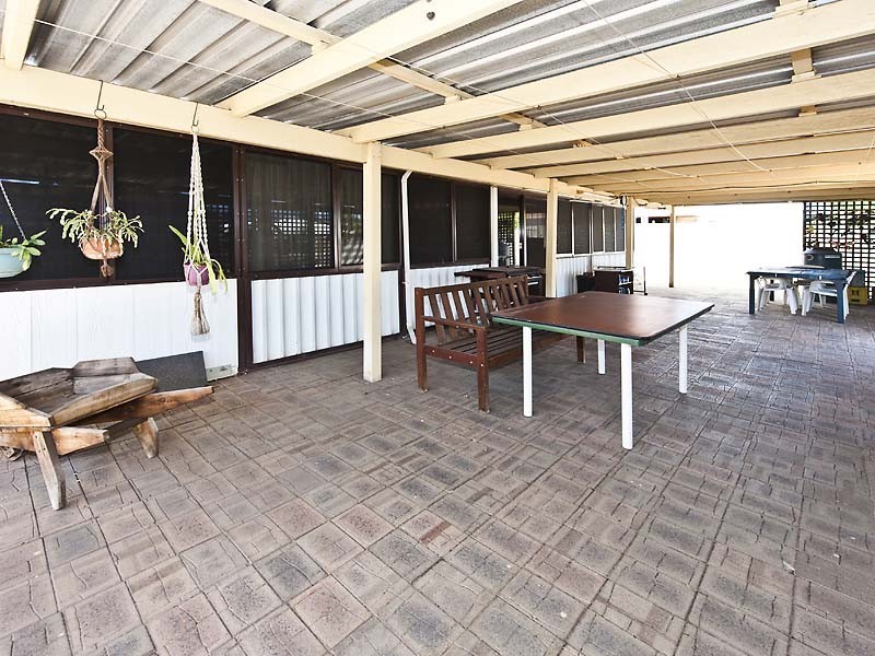 87 Beaconsfield Avenue, Midvale WA 6056