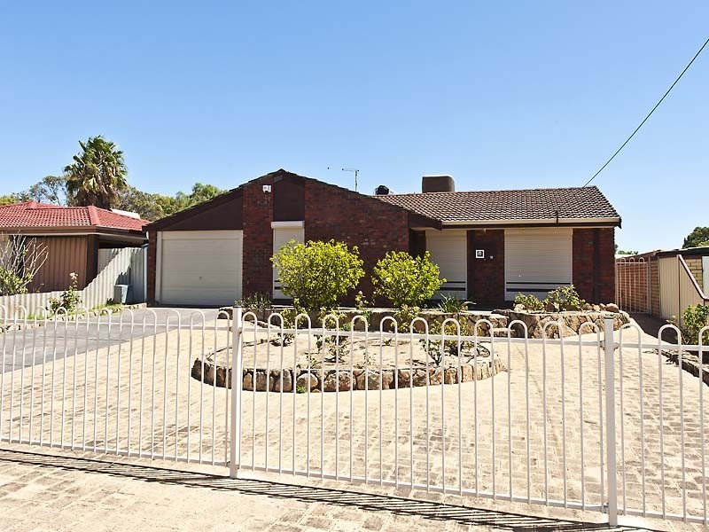 87 Beaconsfield Avenue, Midvale WA 6056