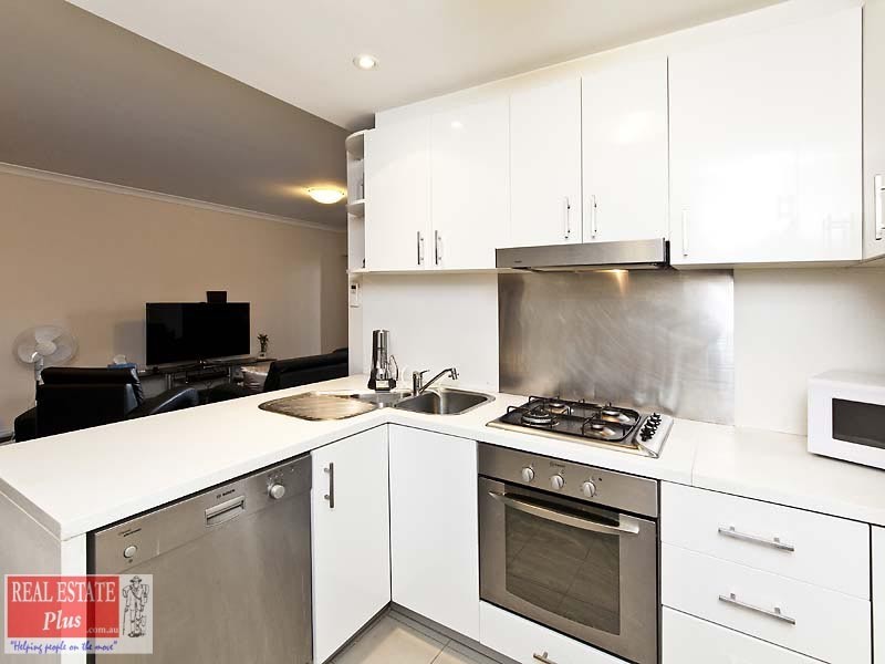 39/42 The Crescent, Midland WA 6056