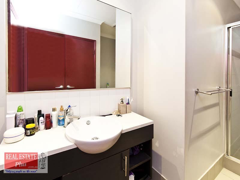 39/42 The Crescent, Midland WA 6056