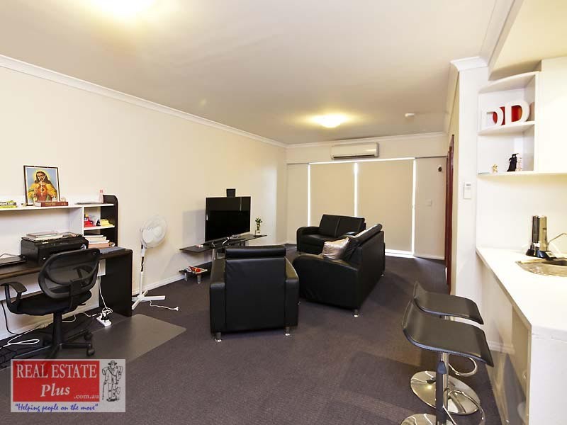 39/42 The Crescent, Midland WA 6056