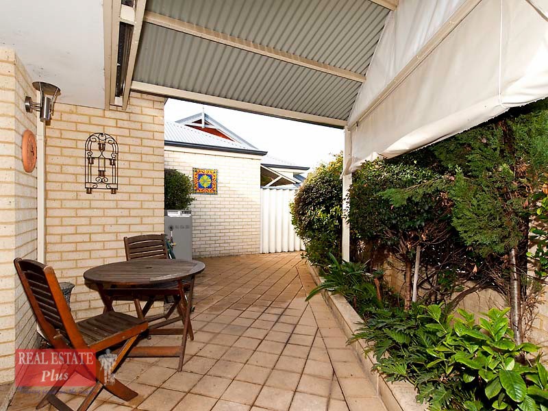 Unit 2/1 Sampson Close, Midland WA 6056