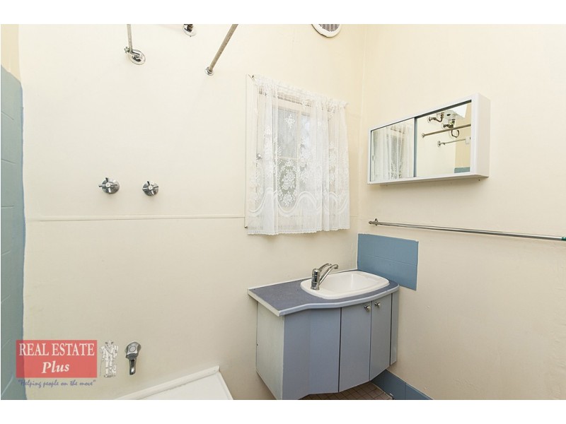 42 Margaret Street, Midland WA 6056