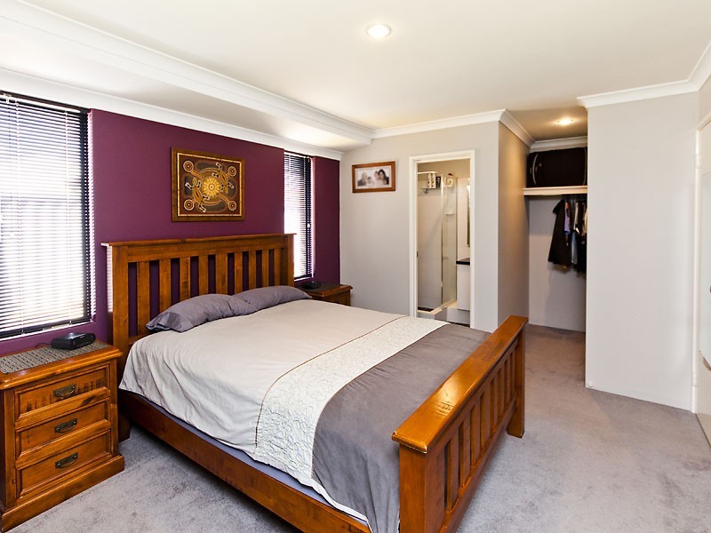 14 Grampian Way, Caversham WA 6055