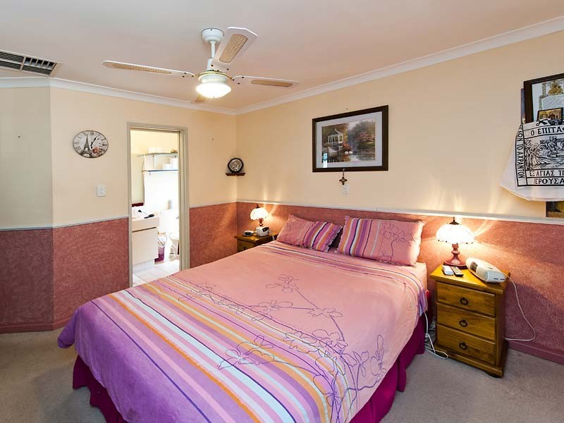 40 Waterlily Drive, Stratton WA 6056