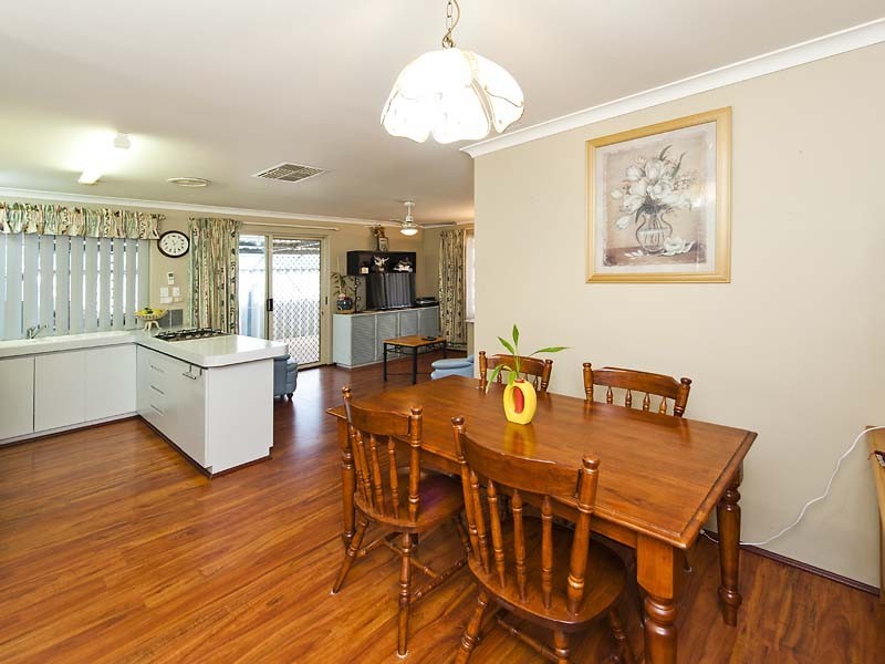40 Waterlily Drive, Stratton WA 6056