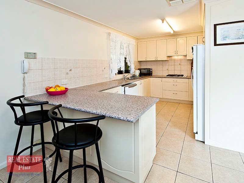 62 Stratton Boulevard, Stratton WA 6056