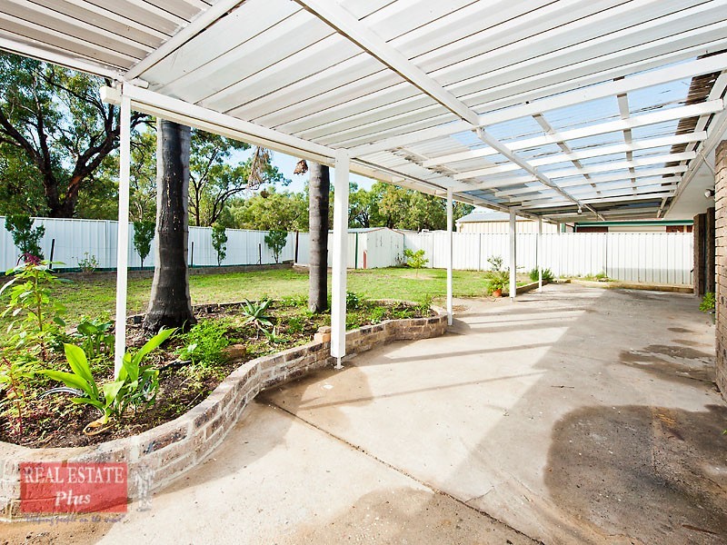 1 Hume Court, Midland WA 6056