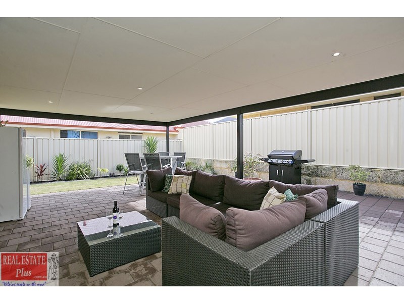 1 Lynella Circuit, Banksia Grove WA 6031