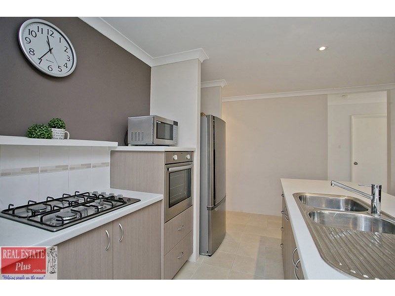 1 Lynella Circuit, Banksia Grove WA 6031