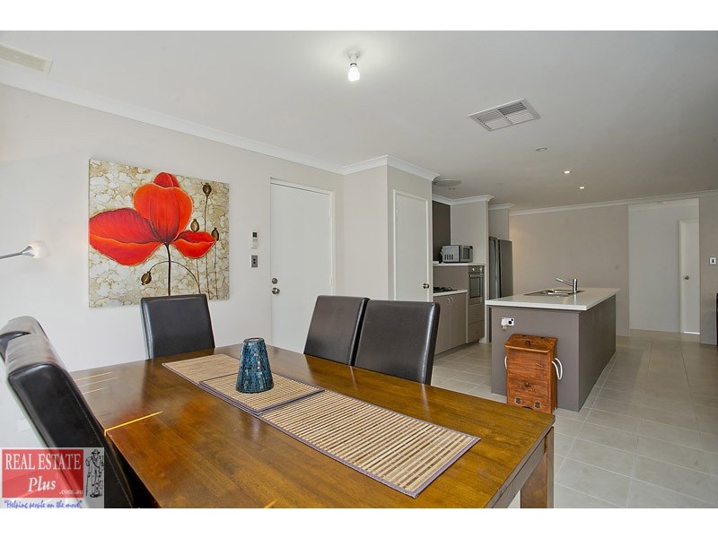 1 Lynella Circuit, Banksia Grove WA 6031