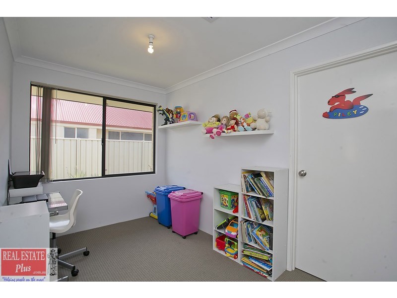 1 Lynella Circuit, Banksia Grove WA 6031
