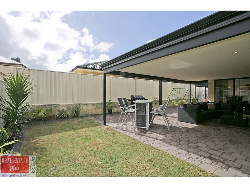 1 Lynella Circuit, Banksia Grove WA 6031