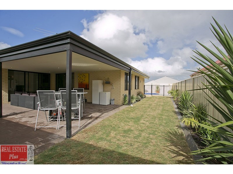 1 Lynella Circuit, Banksia Grove WA 6031