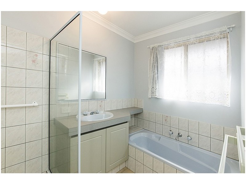 7/27 Magnolia Way, Forrestfield WA 6058