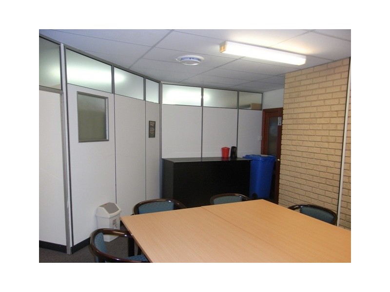 10 Burgess Street, Midland WA 6056