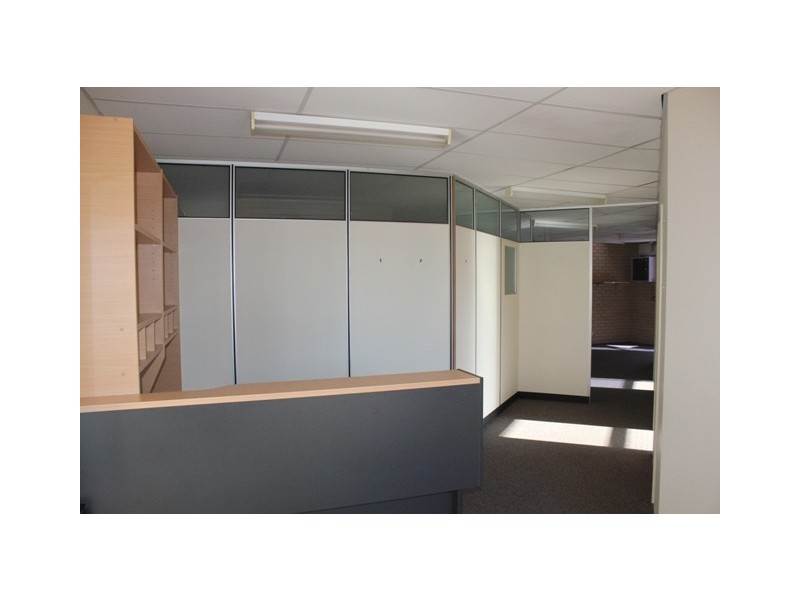 10 Burgess Street, Midland WA 6056