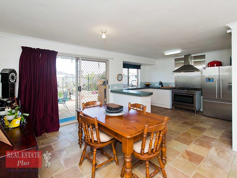 14 Brahmin Glade, Stratton WA 6056