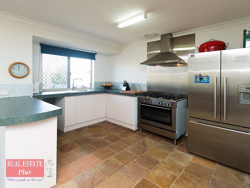 14 Brahmin Glade, Stratton WA 6056