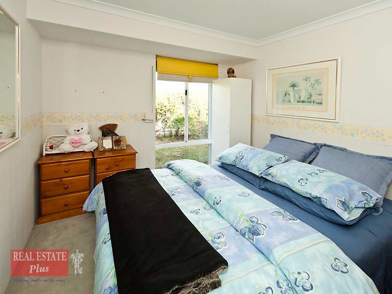 10 Drummore Elbow, Stratton WA 6056