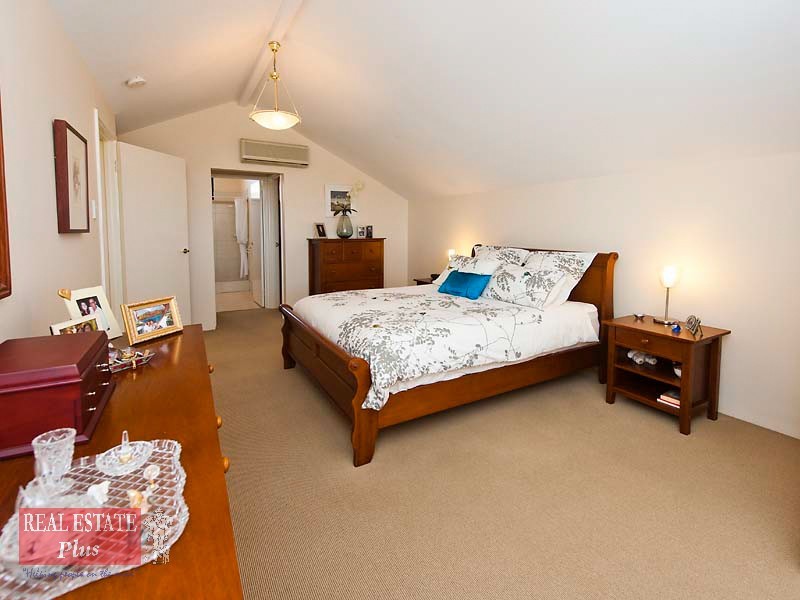 8 Eldwick Loop, Swan View WA 6056