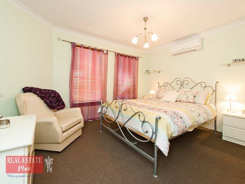 8 Eldwick Loop, Swan View WA 6056