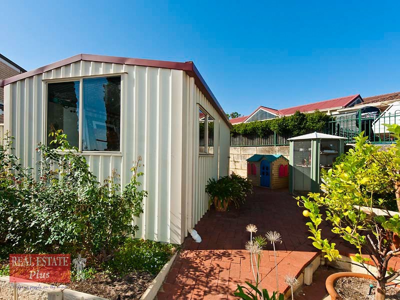 8 Eldwick Loop, Swan View WA 6056