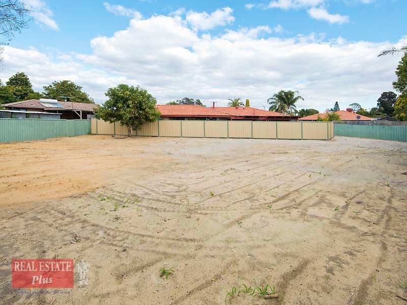 17A Gimlet Court, Forrestfield WA 6058