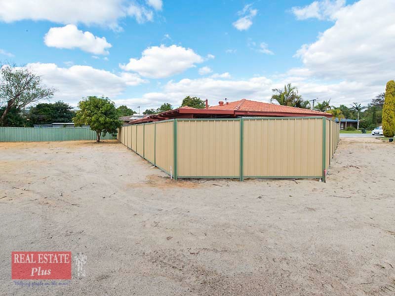 17A Gimlet Court, Forrestfield WA 6058