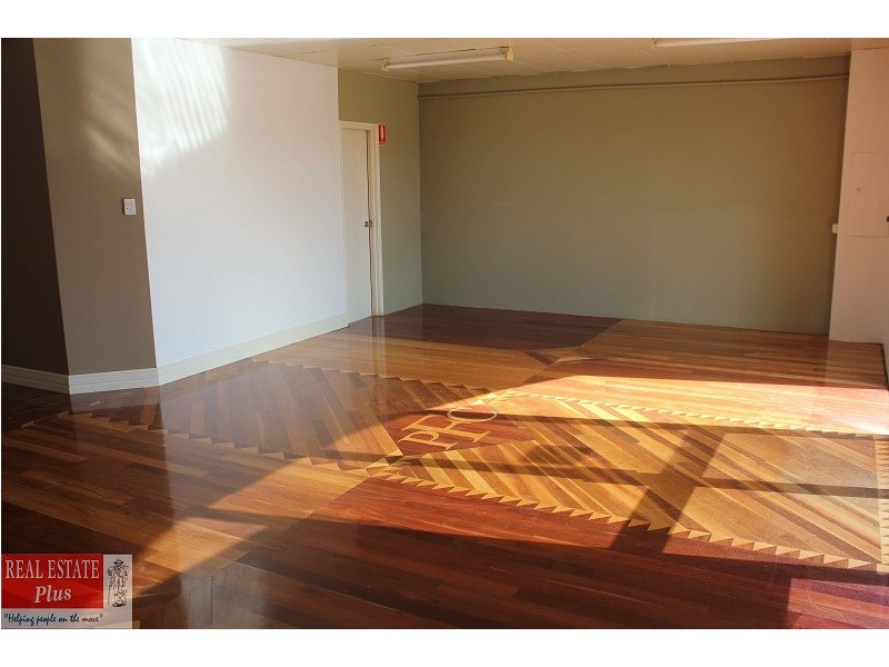 2, 18 Enterprise Crescent, Malaga WA 6090