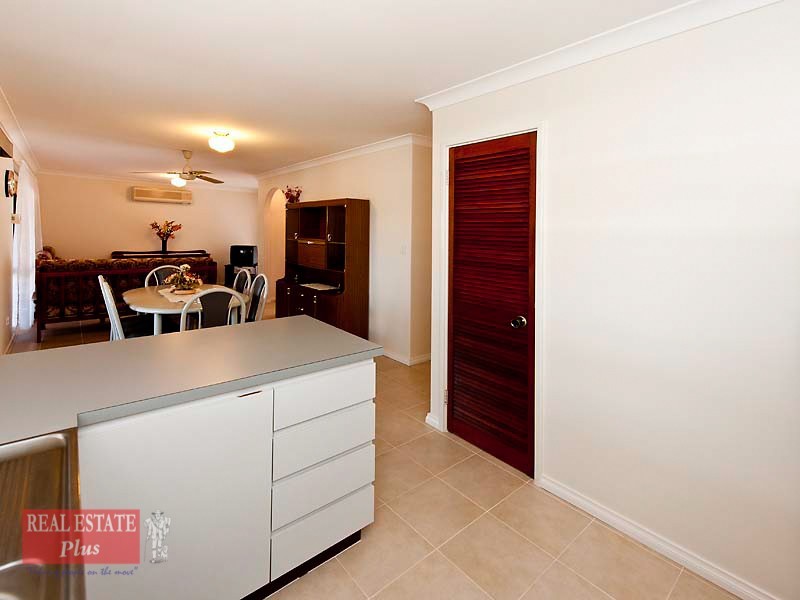 18/65 Amherst Road, Swan View WA 6056