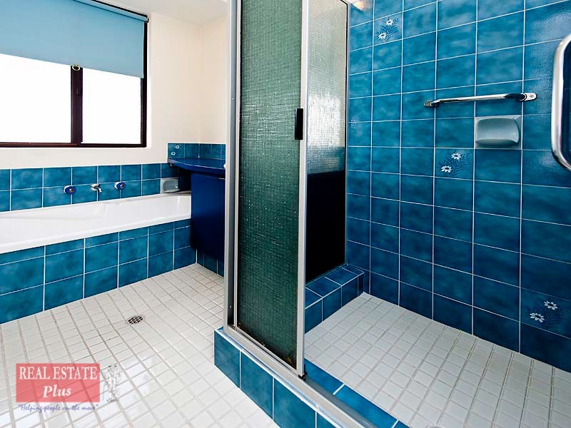 18/65 Amherst Road, Swan View WA 6056