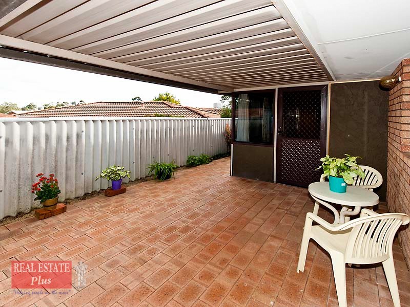 18/65 Amherst Road, Swan View WA 6056