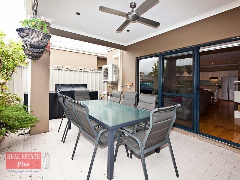 4/16 Byers Road, Midland WA 6056