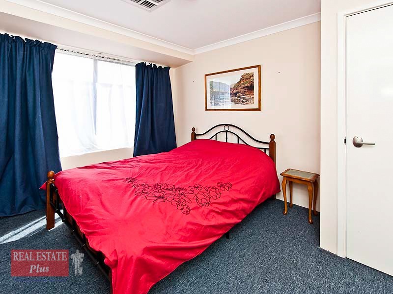 9 Oldham Pass, High Wycombe WA 6057