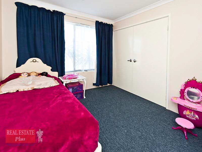 9 Oldham Pass, High Wycombe WA 6057