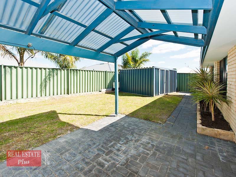 9 Oldham Pass, High Wycombe WA 6057