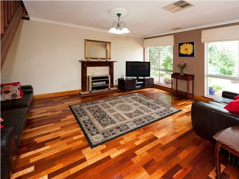 15 Burton Road, Darlington WA 6070