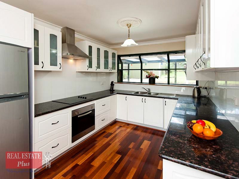 15 Burton Road, Darlington WA 6070