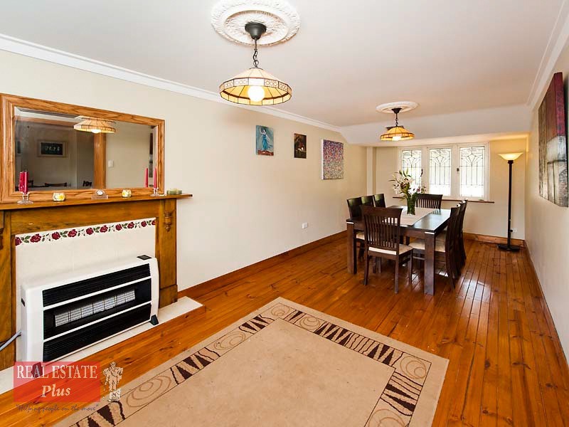 15 Burton Road, Darlington WA 6070