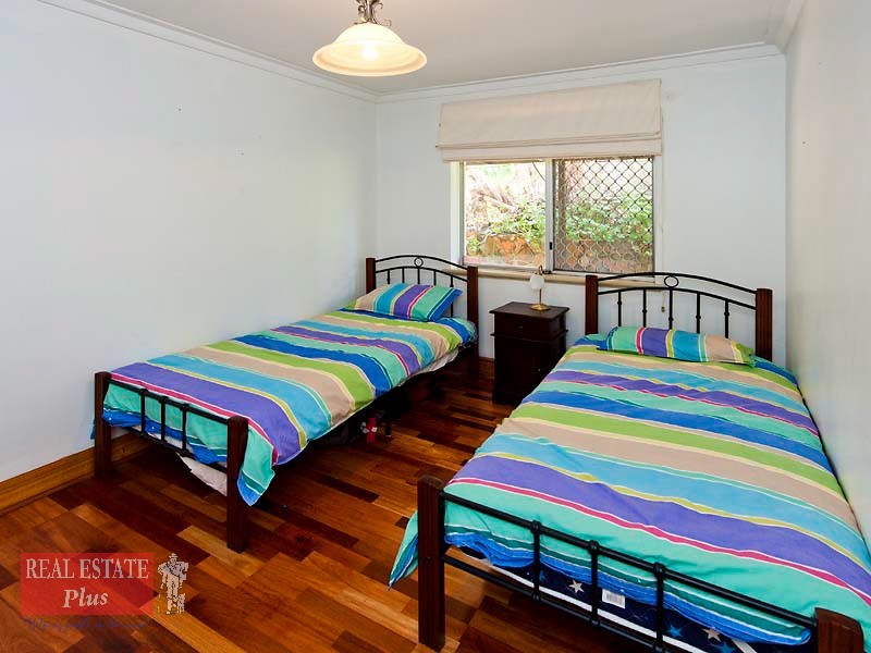 15 Burton Road, Darlington WA 6070