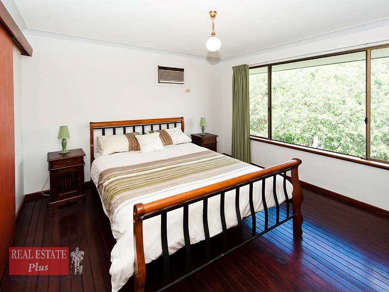 15 Burton Road, Darlington WA 6070