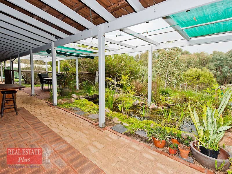 1280 Katharine Street, Helena Valley WA 6056