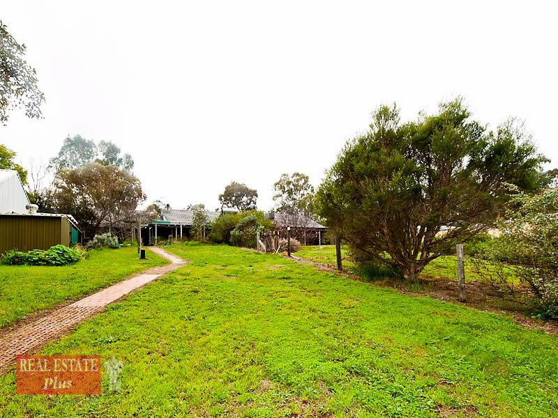 1280 Katharine Street, Helena Valley WA 6056