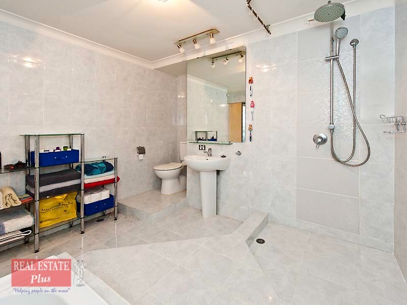 19 Mockeridge Circuit, Middle Swan WA 6056
