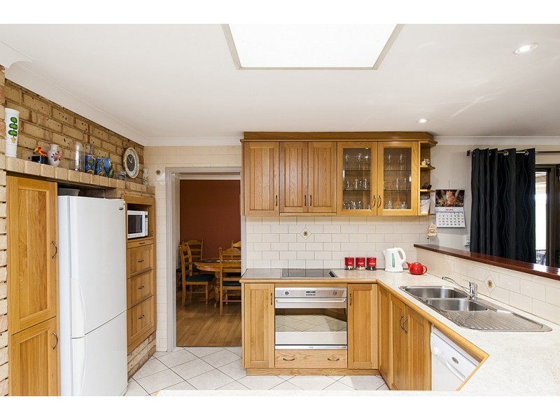 19 Forward Court, High Wycombe WA 6057
