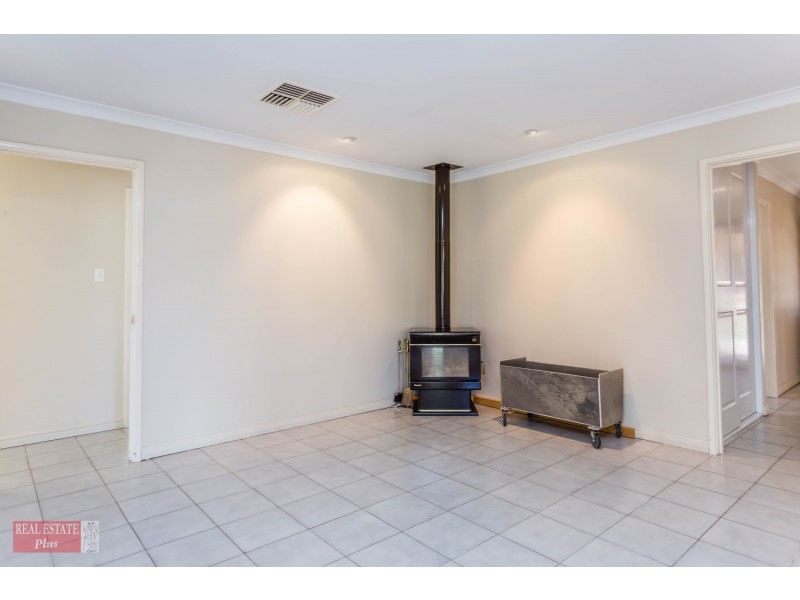 127 Innamincka Road, Greenmount WA 6056